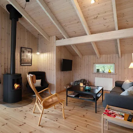 Charming Holiday Home In Scenic Mols With Countryside Views And Close To The Water Feriehus